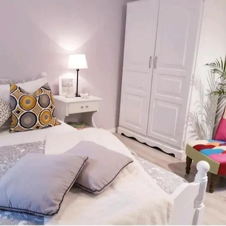 Lily Apartment